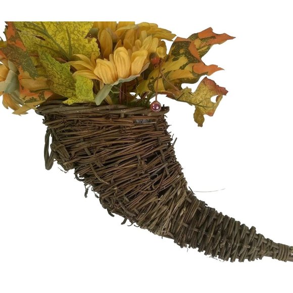Wicker Cornucopia Horn of Plenty Basket Hanging or Tabletop Centerpiece 14" - Picture 4 of 5